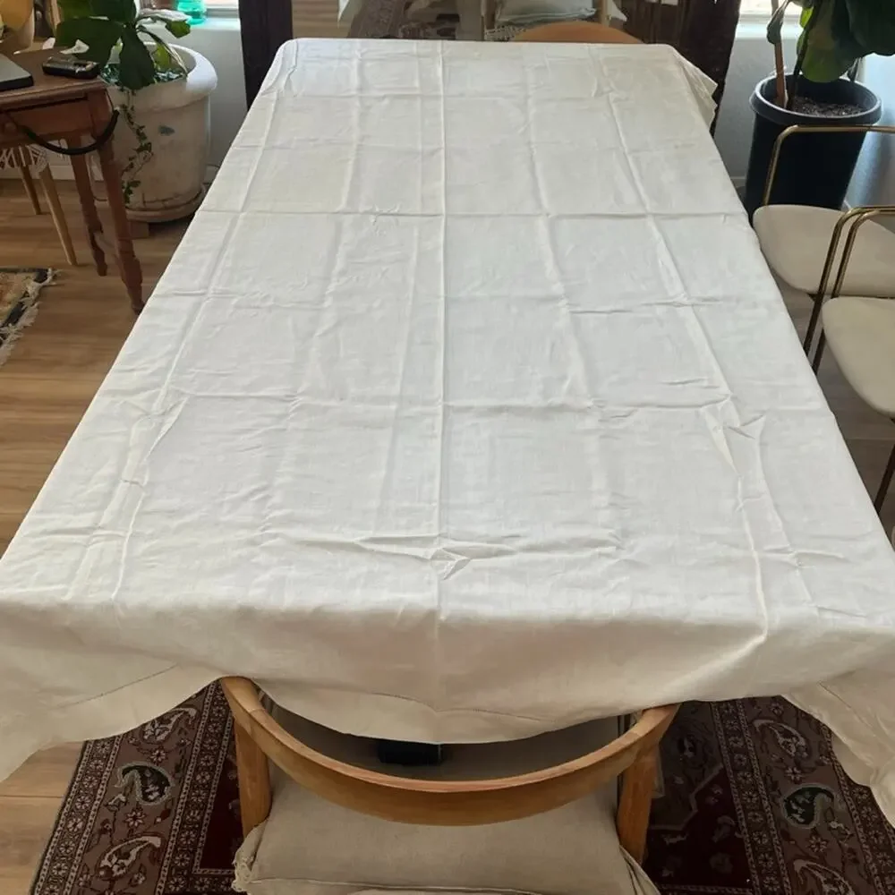 Lightweight Linen Tablecloth 62
